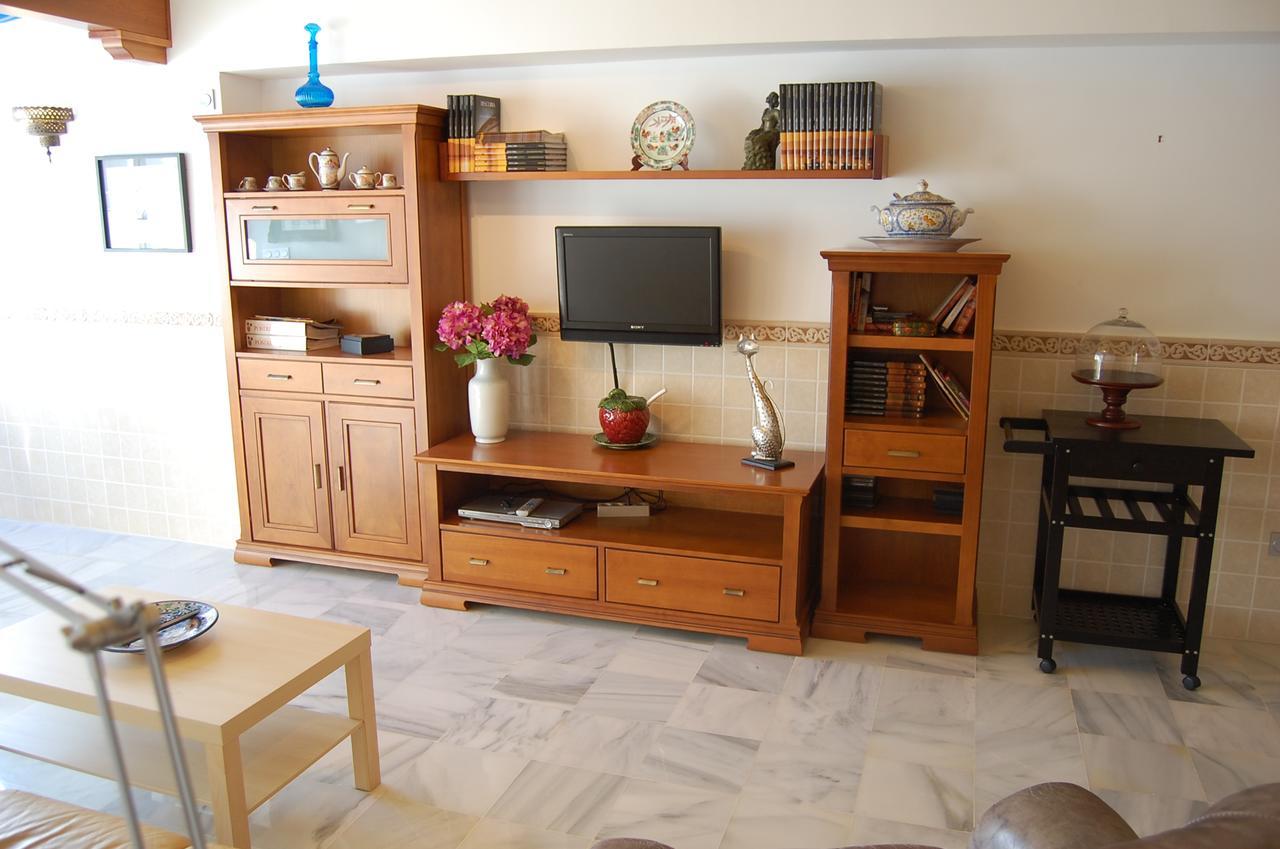 Apartment Fuentes De ネルハ エクステリア 写真