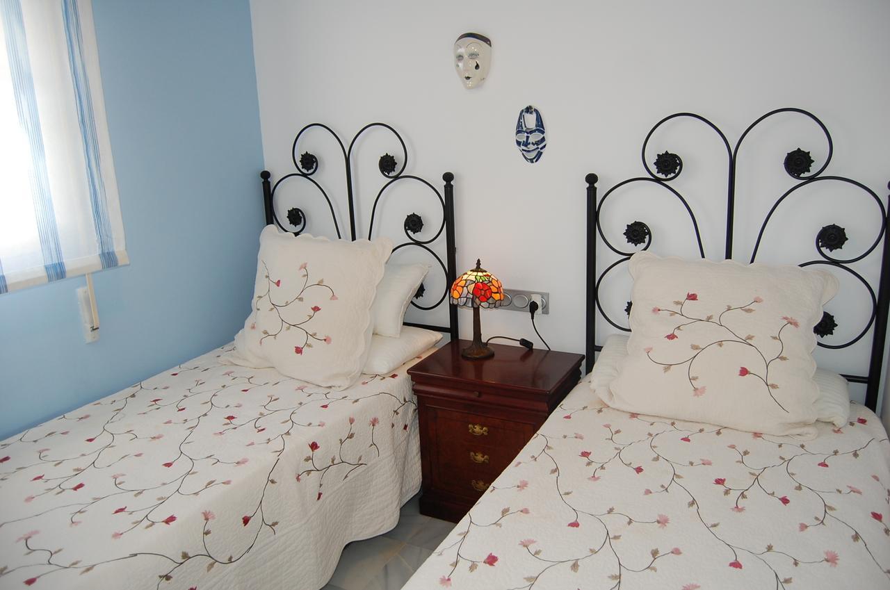 Apartment Fuentes De ネルハ エクステリア 写真